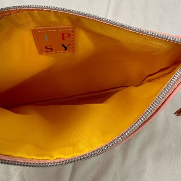 Cosmetic Makeup Zipper Bags Pouches Lot of 4 for Travel, Vacation, Purse NWOT - Picture 5 of 7